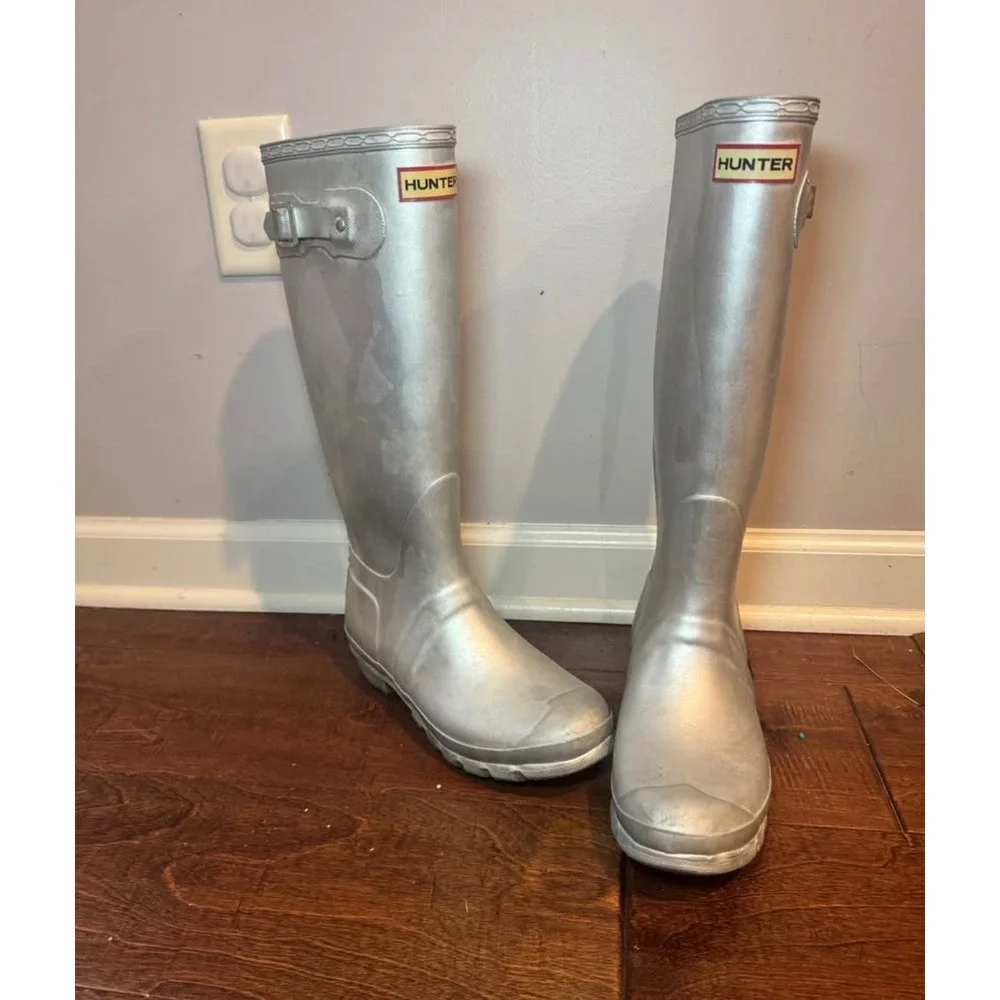 Hunter Original Tall Metallic Silver Rain Boots Womens 7 W23499 Waterproof